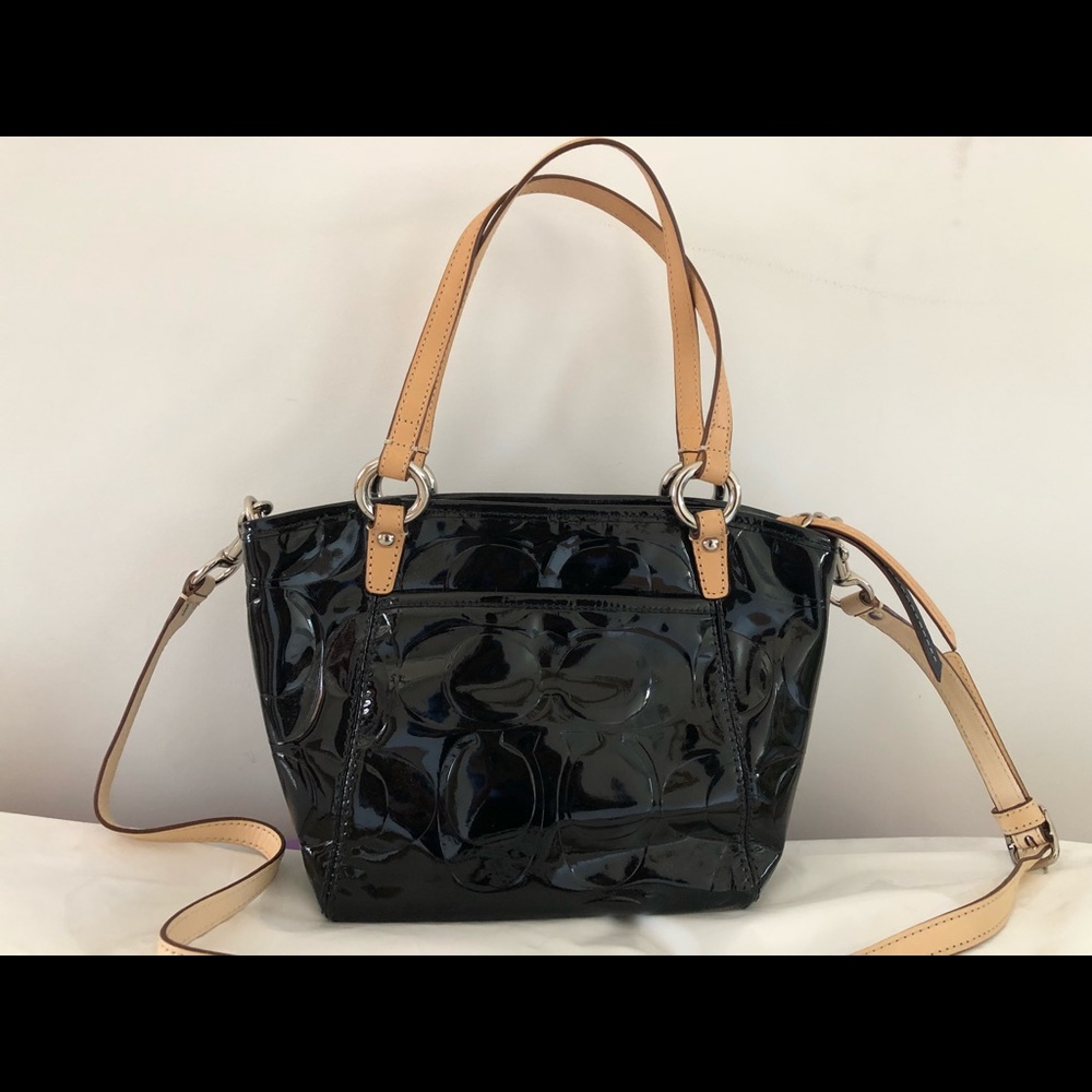 Coach Shoulder or Crossbody bag - Picture 3 of 6
